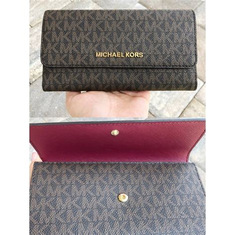 side of michael kors wallet trifold|Michael Kors large trifold wallet.